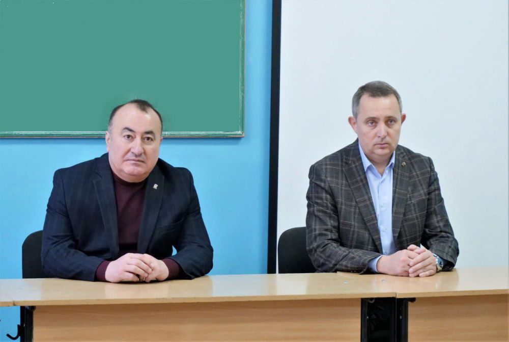 ������ �������: � ��������� ����������� ���������� � ������ ���������� �������� ������� � ����� ��������� �����, ������������� ������ ����������������� �������� � ������������� ������� � ����� ����������� ���������� � ������