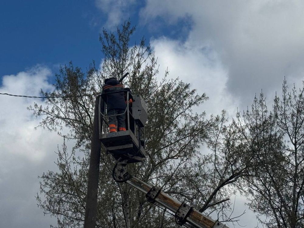 Сергей Козенко: В Краснодоне активно продолжаются работы по благоустройству, и сейчас особое внимание уделяется улучшению освещения
