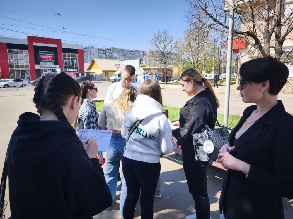 Сергей Козенко: Жители Краснодона активно включились в процесс сбора предложений по мероприятиям и функциональному наполнению проекта «Благоустройство Краснодонского парка культуры и отдыха имени «Молодой гвардии»