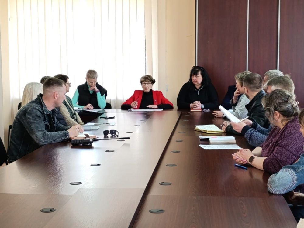 В Администрации городского округа муниципальное образование городской округ город Рубежное Луганской Народной Республики состоялись публичные слушания по теме: «О внесении изменений в Устав муниципального образования...