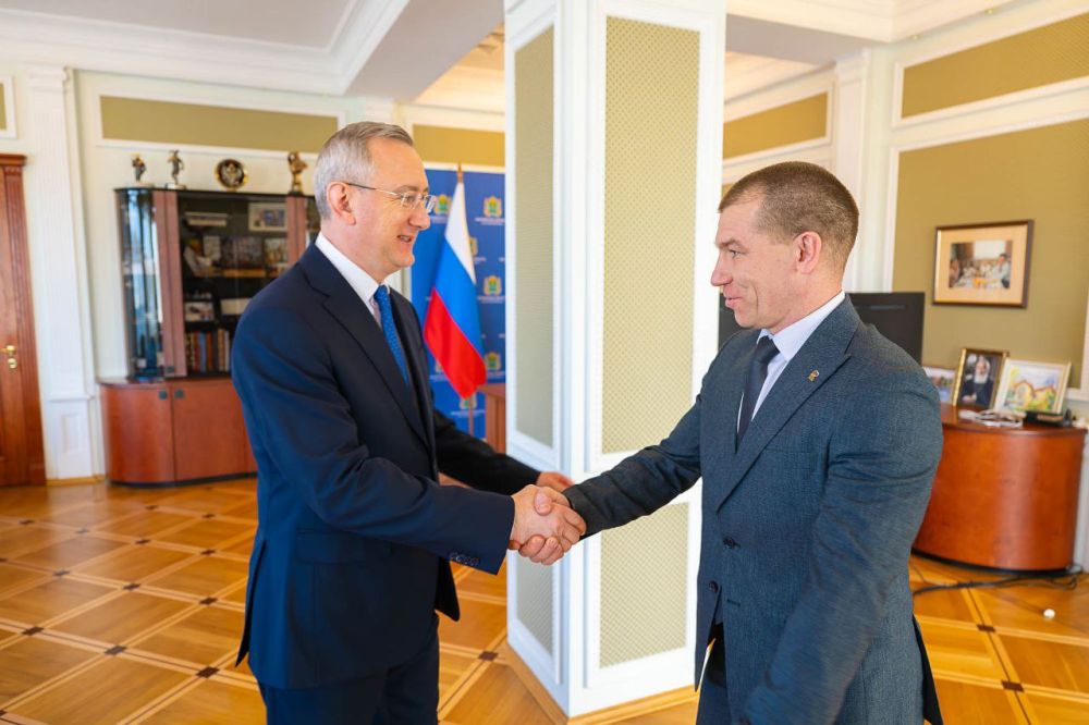 Сергей Колягин: В рамках участия в региональном дне II Всероссийского муниципального форума «Малая родина — сила России», который проходит в столице нашего региона-шефа, состоялась очень приятная и важная встреча с...