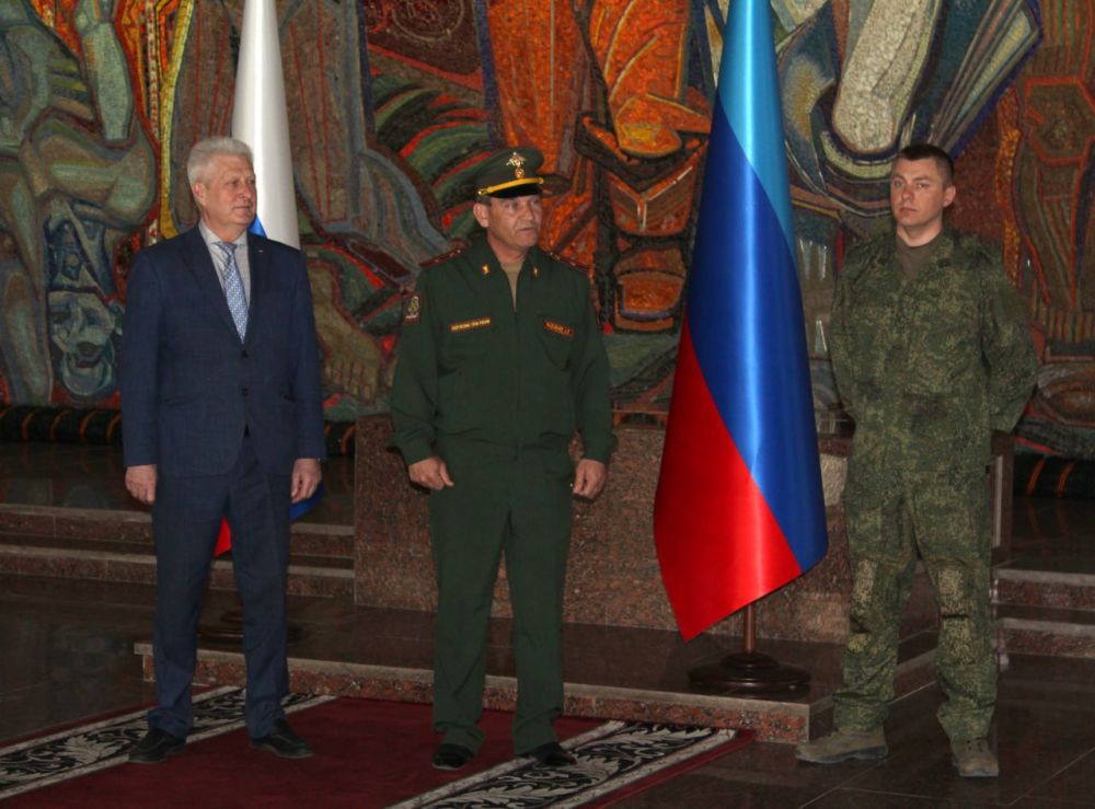 Сергей Козенко: С 1 апреля в Луганской Народной Республике, как и по всей территории Российской Федерации, стартовала весенняя призывная кампания