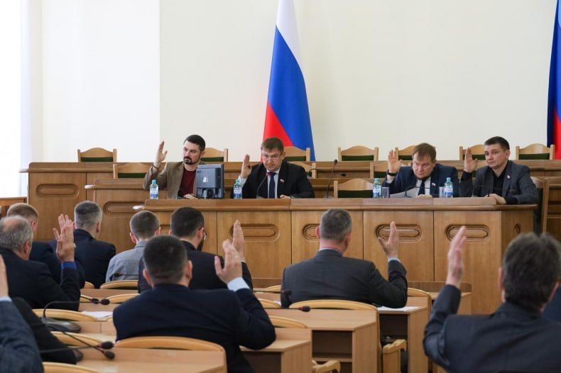         1  3       24.11.2023,  ,       