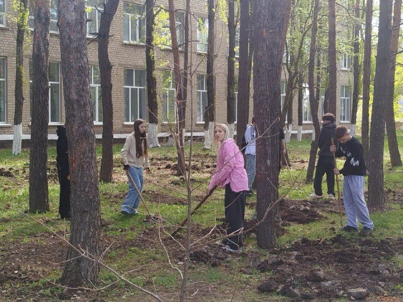Андрей Рубанцов: Ровеньковские студенты- за чистую Республику!