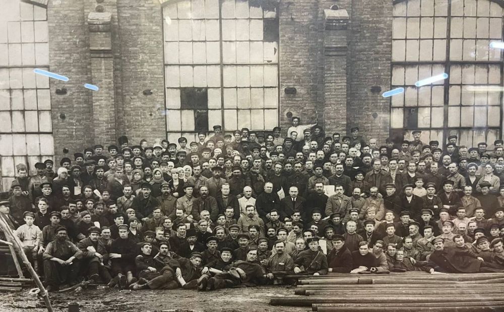 Константин Бутримов: МИНУТА ИСТОРИИ ЗАВОДА. Сегодня ООО "ЛУГАМАШ" рассказывает о том, как развивалось производство паровозов в период 1921-1922 годах