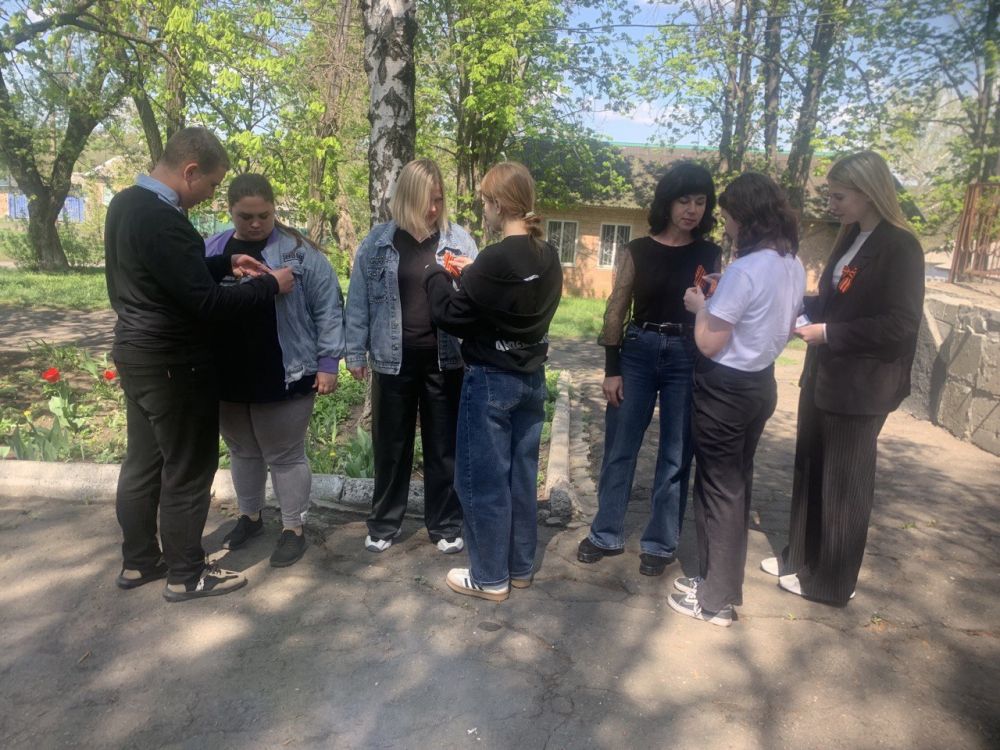 Андрей Рубанцов: Работники учреждений культуры города Ровеньки присоединились к Всероссийской акции «Георгиевская ленточка»