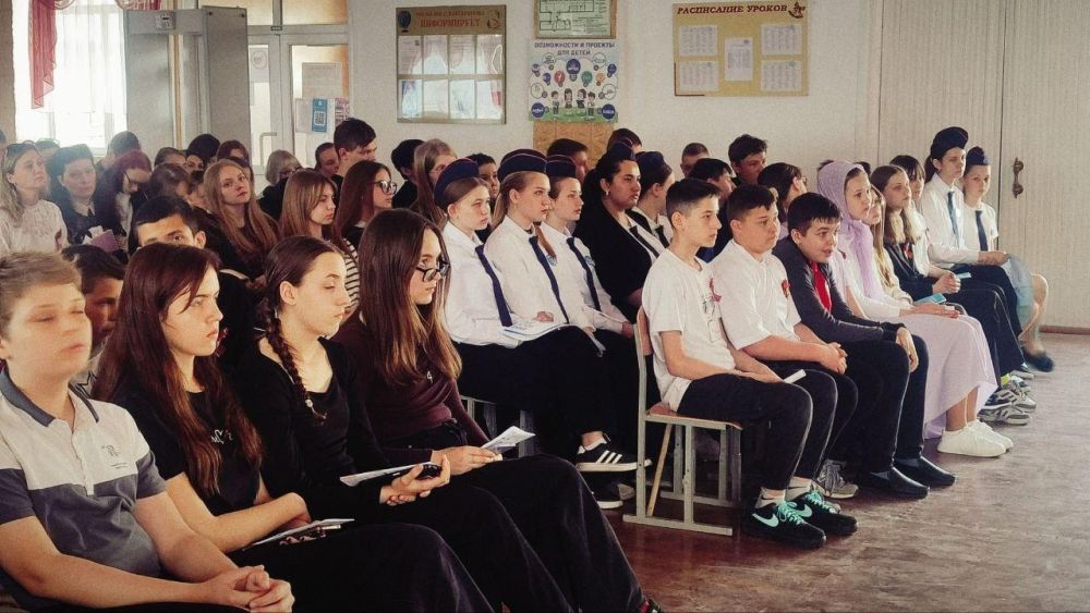 Андрей Рубанцов: В Ровеньках продолжается цикл встреч сотрудников ГИБДД со школьниками