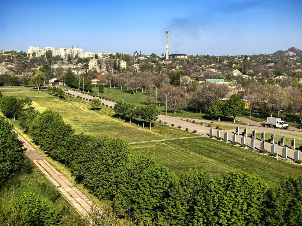 Сергей Козенко: В рамках текущих работ по благоустройству, наш мемориальный комплекс «Непокорённые» обрел обновлённый вид