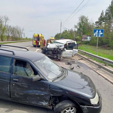 В Луганске сотрудники полиции разбираются в обстоятельствах ДТП, в котором погибли три человека
