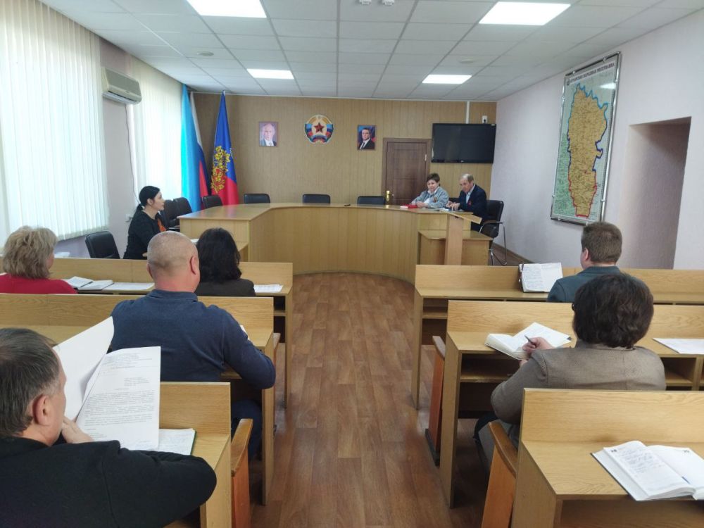 Андрей Рубанцов: Рабочая неделя в Администрации нашего городского округа традиционно началась с рабочего совещания, на котором обсудили планы работы на неделю
