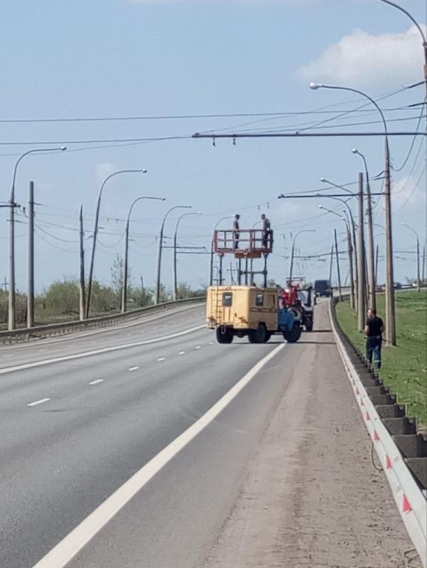 Сергей Козенко: Курганские энергетики продолжают помогать Краснодонскому округу в восстановлении электросетей