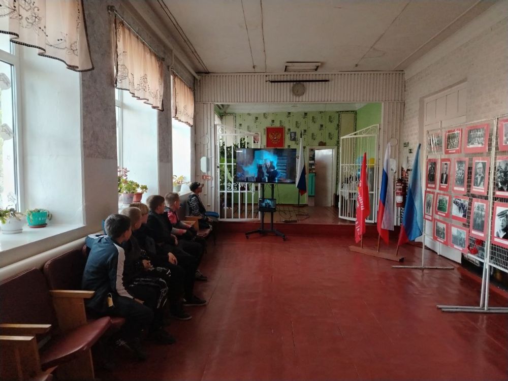 В рамках празднования 80-й годовщины Победы в Великой Отечественной войне в Нагольно-Тарасовском Доме культуры прошёл показ художественного фильма «Сын полка»