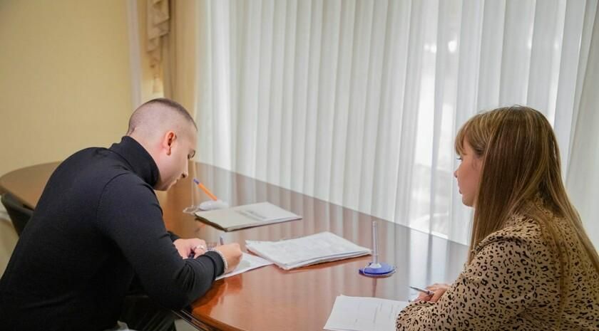 Министерство труда и социальной политики ЛНР напомнило, как подтвердить трудовой стаж, полученный в организациях украинской юрисдикции, в том числе в случае утраты трудовой книжки