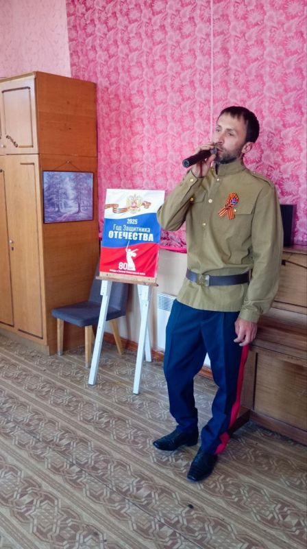 В Доме культуры им. Горького пгт Ясеновский состоялась творческая встреча «Песни с которыми победили»