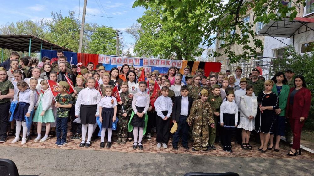 Участники федерального проекта "Лица дружбы" встретились на луганской земле, продолжив добрую традицию взаимодействия в патриотическом воспитании подрастающего поколения