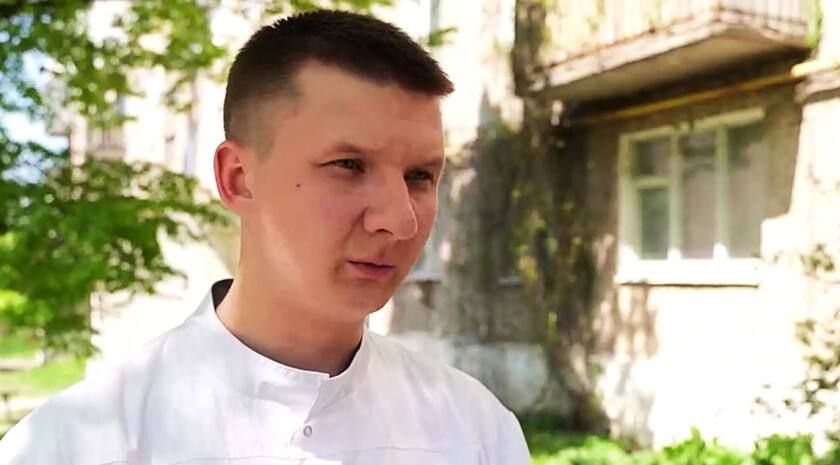 Врач Максим Прошин: «Земский доктор» дает возможность реализовать себя там, где ты нужен» Ежедневно на приеме у него до 20 человек в день, плюс в среднем пять-шесть вызовов на дом. Кроме того, Максим Александрович совмещает...