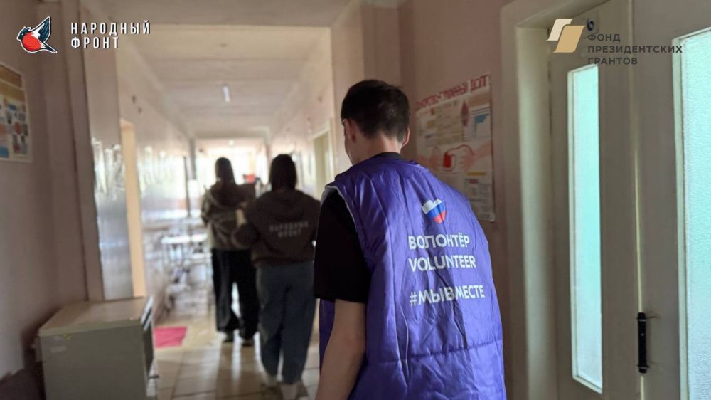 Молодёжка Народного фронта совместно с волонтёрами регионального штаба #МЫВМЕСТЕ посетили хоспис и передали необходимую гуманитарную помощь