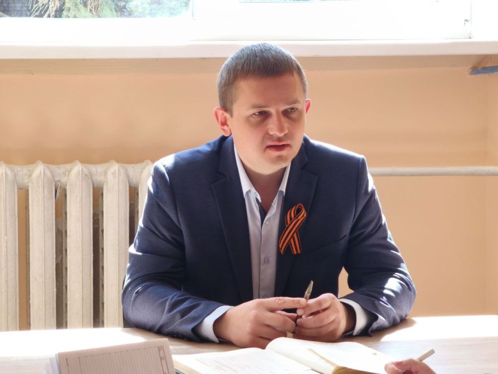 Евгений Морозов: Начал рабочую неделю с диалога с жителями Брянки