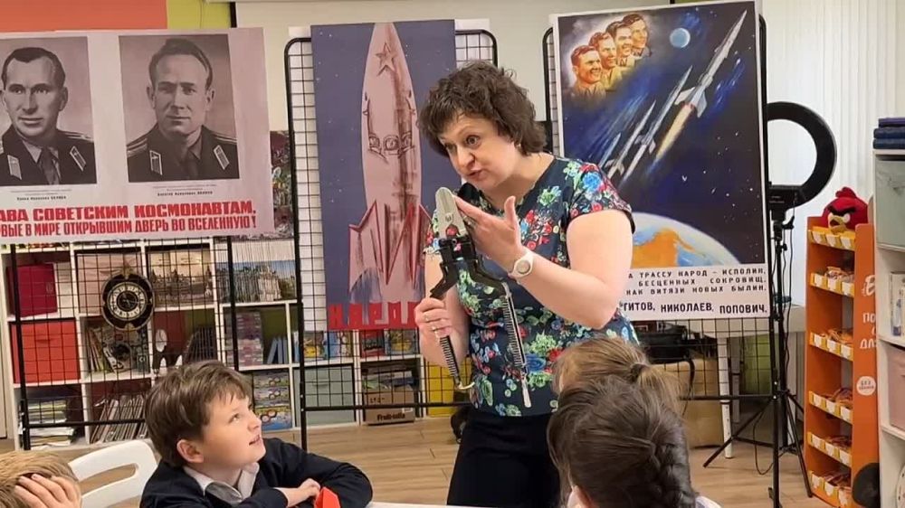 Сергей Колягин: Музей истории города Первомайска вновь посетила делегация Государственного музея истории космонавтики имени Константина Эдуардовича Циолковского, расположенного в административном центре нашего шефа-региона -...