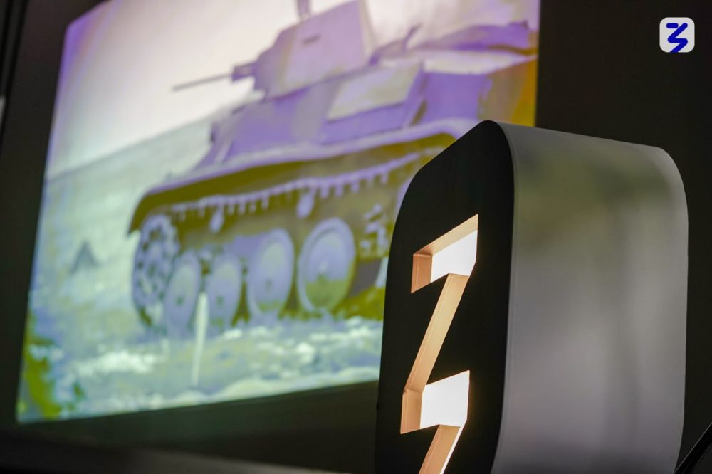 В кадре — герои: «Знание» показывает молодежи ЛНР фильмы о Великой Отечественной войне