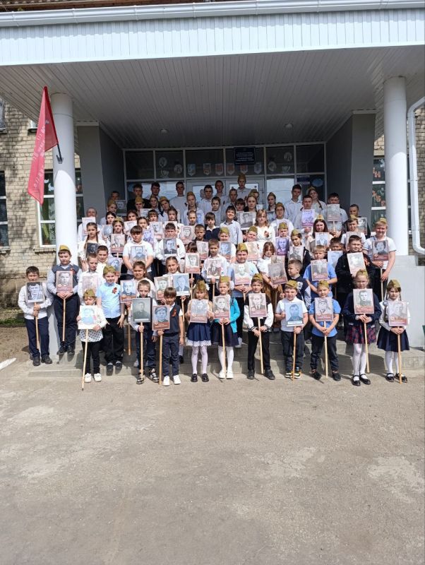 " БЕССМЕРТНЫЙ ПОЛК: Герои среди нас» в ГБОУ ЛНР "СЛСШ с. Чугинка"