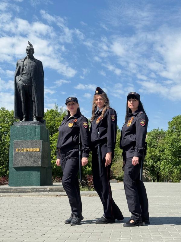 Сотрудники республиканского МВД обеспечили безопасность граждан во время первомайских торжеств