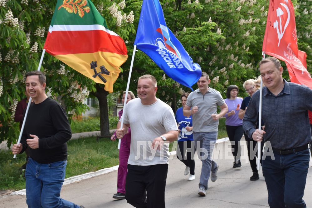 По инициативе активистов Первомайского местного отделения ВПП «Единая Россия» и сторонников партии в рамках спортивного марафона «Сила России» был организован легкоатлетический забег к 80-летию Великой Победы