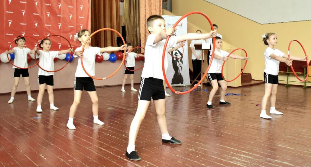 При поддержке Единой России в Красном Луче прошел Республиканский форум «Луганский характер – характер победителей», приуроченный к 80-летию Победы в Великой Отечественной войне