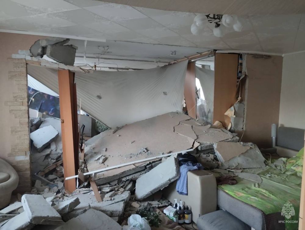 Квартира взорвалась в свердловском посёлке Буланаш из-за утечки газа