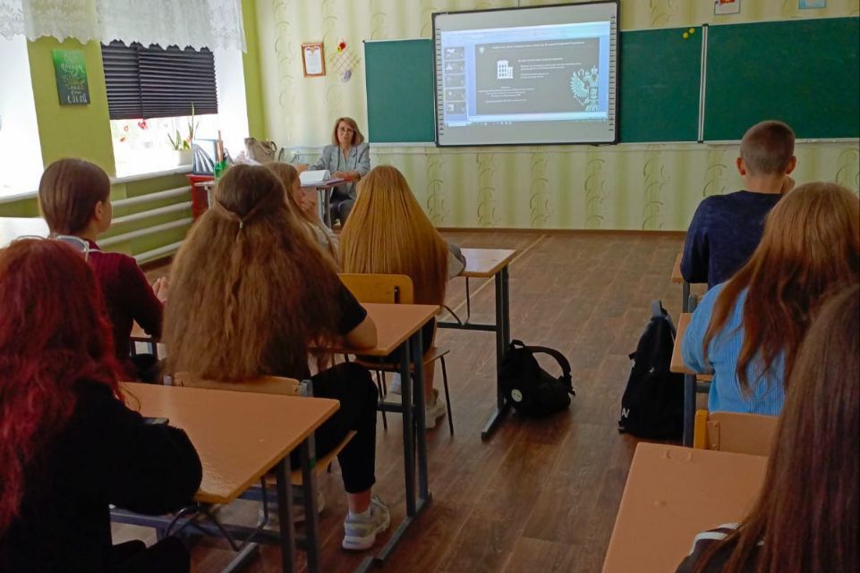 Семинары по избирательному праву в Меловском округе