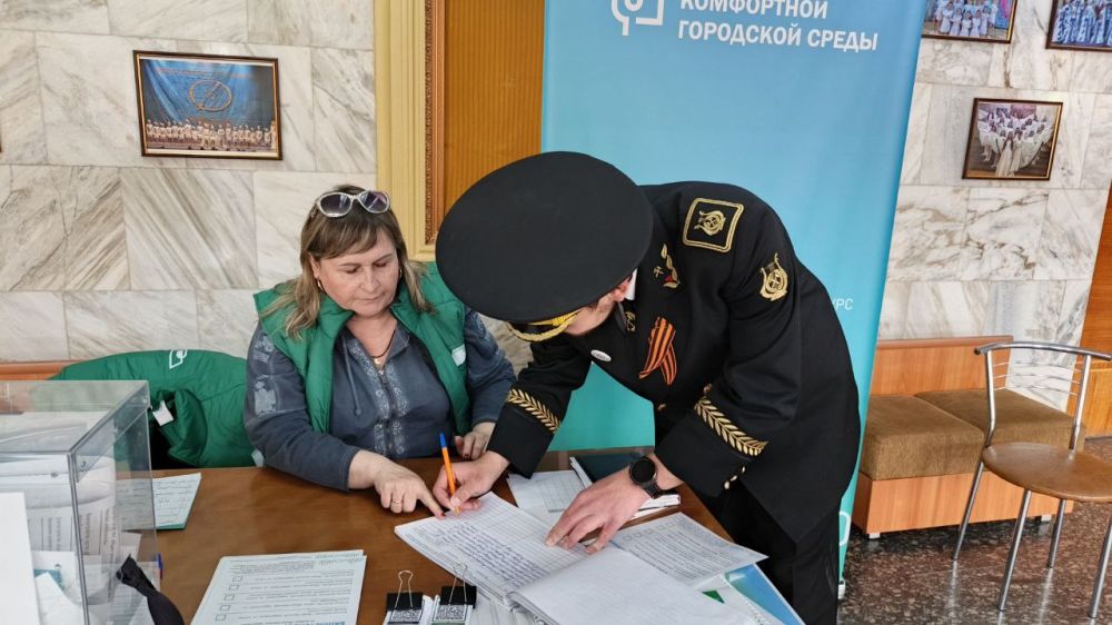 Сотрудники МБУ "ЦКД г. Ровеньки" принимают активное участие во Всероссийском голосовании за объекты для благоустройства нашего города в рамках федеральной программы Формирования комфортной городской среды