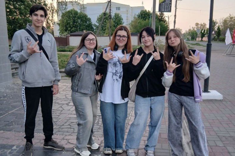 Юнкоры Свердловской народной киностудии «Горизонт» отправились в город Чебоксары для участия в фестивале