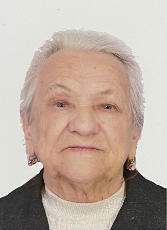 СИРОТА ЕЛЕНА ИВАНОВНА Родилась на Донбассе в 1931 году в с. Иллирия, Лутугинского района Ворошиловградской области в семье шахтера