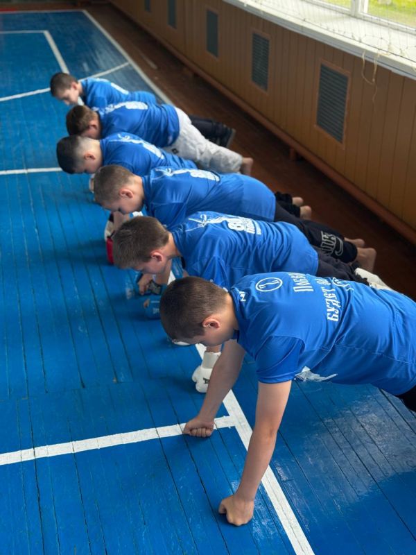 «Рекорды Победы»: Краснодонский муниципалитет присоединился к патриотической акции