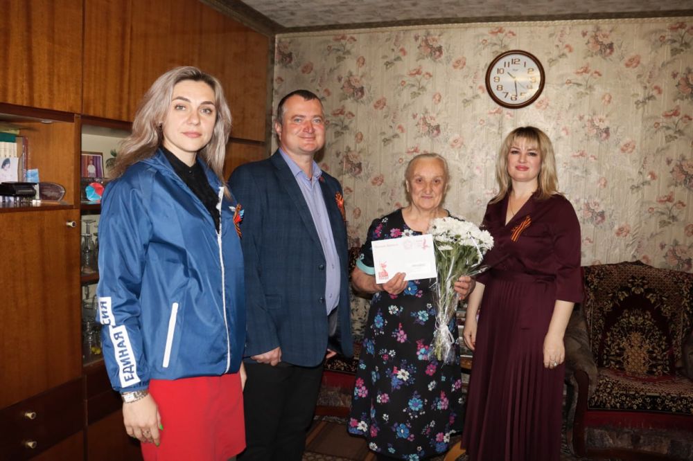 Наталия Жулинская посетила ветерана Великой Отечественной войны Марию Маловичко в преддверии 80-летия Победы