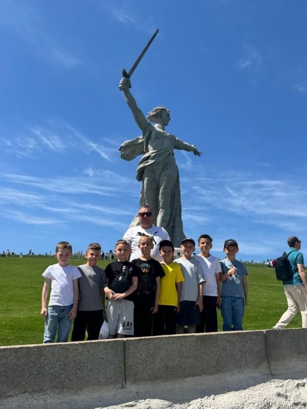 Футболисты Лутугинского муниципального округа стали чемпионами в турнире по футболу Волгоградской области