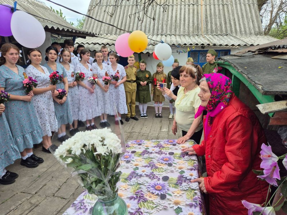 Сегодня, в преддверии празднования 9 мая –Дня Победы советского народа над нацистской Германией, при поддержке временно исполняющего обязанности главы Республики Коми Ростислава Гольдштейна, сотрудники отдела...