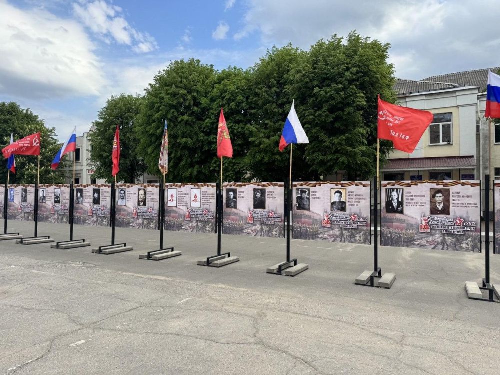 Владимир Чернев: В Старобельске установили баннеры ко Дню Великой Победы