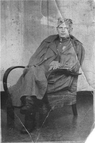 Воронкин Николай Иванович. (дедушка Ольшанской Анны, главного консультанта отдела организации и проведения государственных закупок)