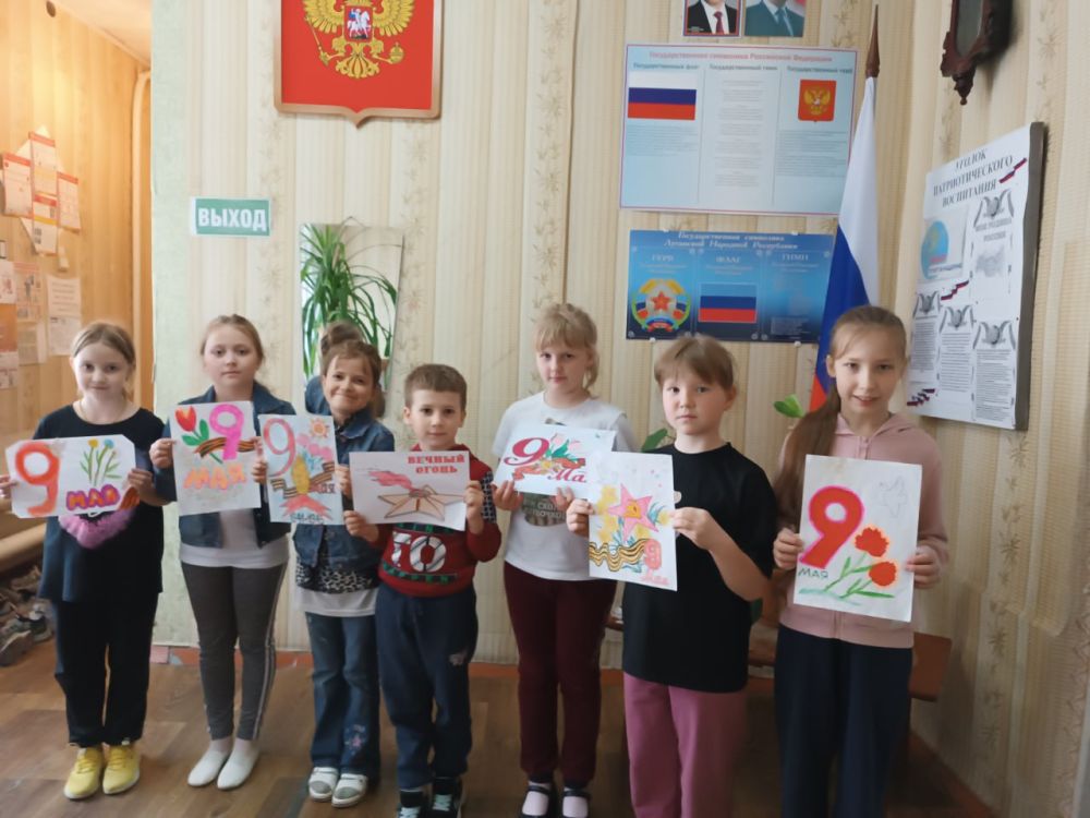 В честь 80-летия Победы в Великой Отечественной войне учащиеся МБУ ДО «Ивановская детская школа искусств» приняли активное участие во Всероссийской акции «Окна Победы», украшая окна тематической символикой, приуроченной к...