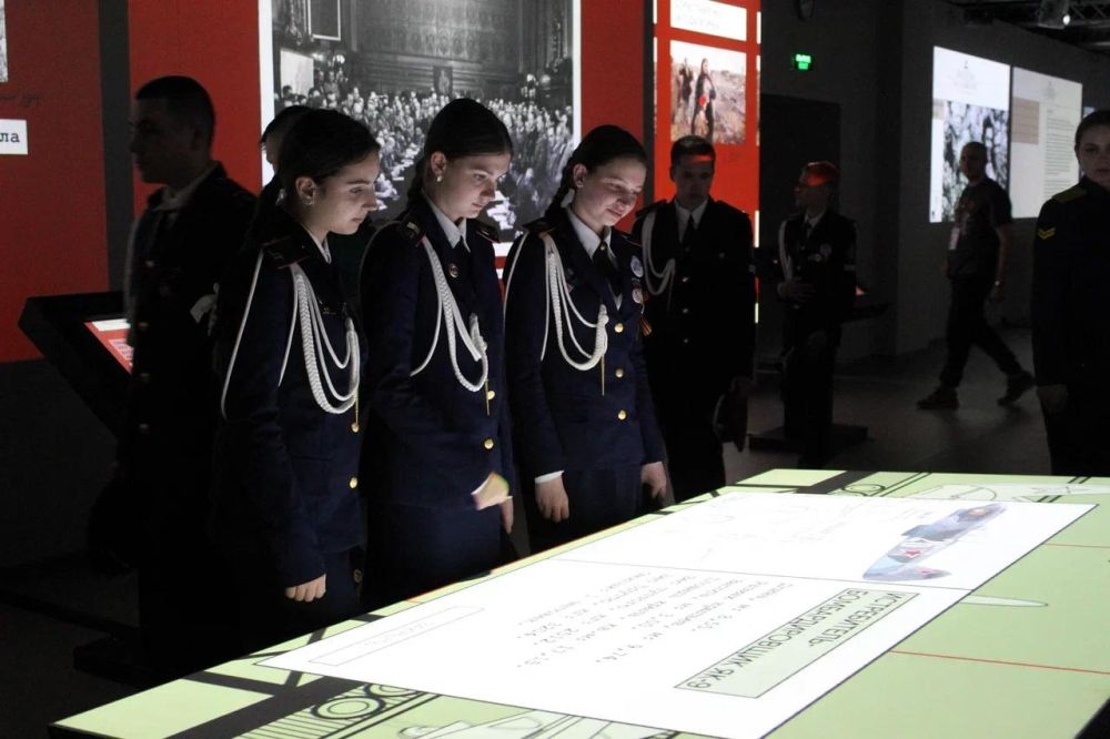 К 80-летию Великой Победы в луганском парке «Россия – моя история» открылась новая мультимедийная выставка