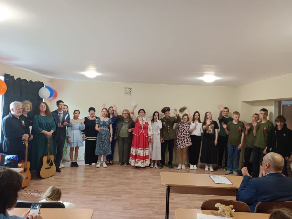 7 мая в Северодонецком технологическом институте и Колледже СТИ состоялся праздничный концерт, посвященный 80-й годовщине Победы в Великой Отечественной войне