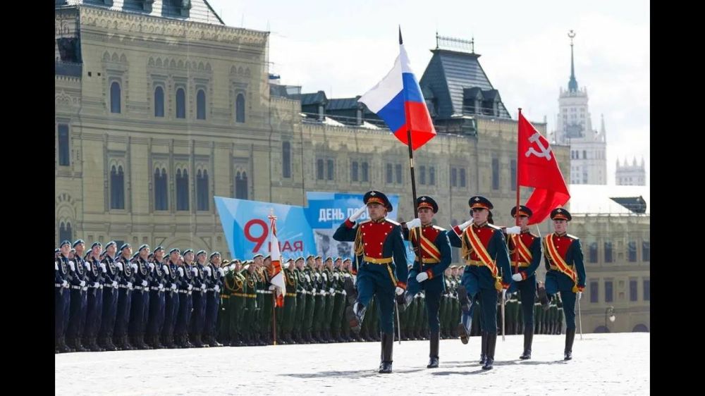 Парадный расчет. История шествий на Красной площади