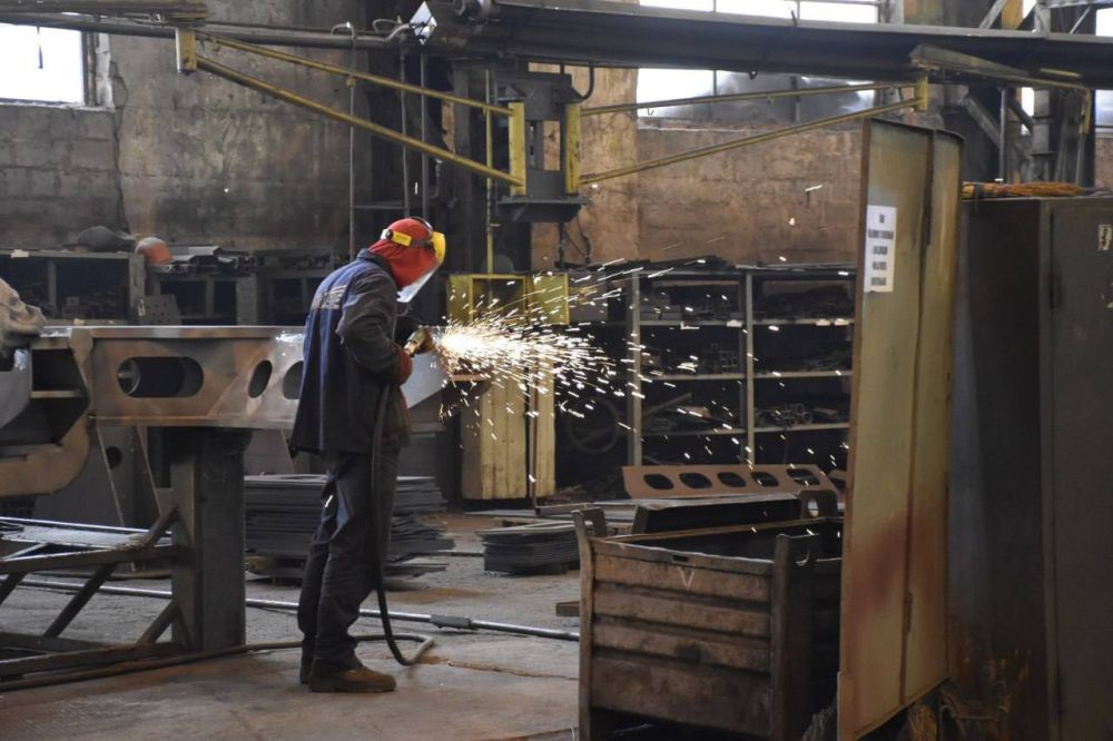 Луганский завод «Лугамаш» за три года в рамках свободной экономической зоны намерен привлечь на развитие и модернизацию производства более 168 млн рублей