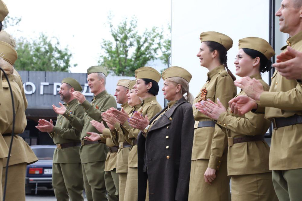 В преддверии 80-летия Победы в Великой Отечественной войне – в Старобельске состоялись торжественные выездные концерты!