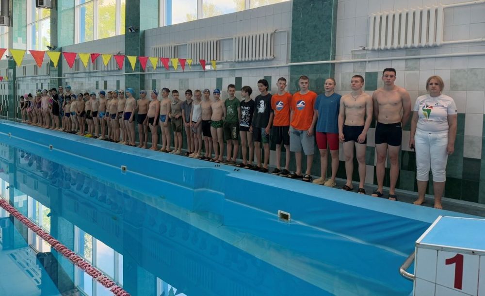 В МБУ «Спортивный комплекс-Антрацит» прошло физкультурное мероприятие по плаванию «Победный Май», посвященное 80-й годовщине Победы в Великой Отечественной войне 1941–1945 годов