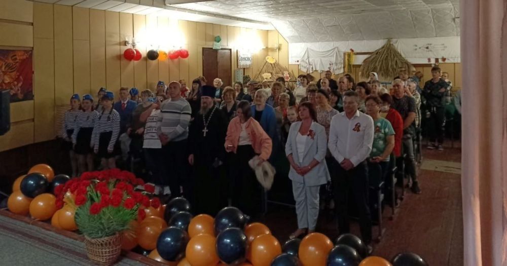 В преддверии 80-летия Победы в клубе села Орехово состоялся праздничный концерт «Живём и помним»