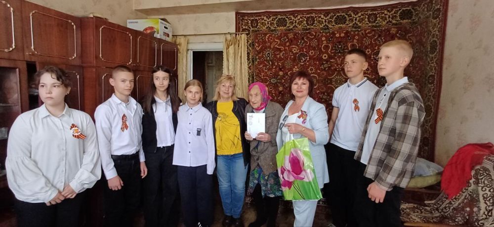 Чем дальше время уносит нас от Победного Мая 1945, тем величественнее и значимее предстаёт перед нами Победа советского народа в Великой Отечественной войне, тем ещё более внимательно и трогательно относимся к ветеранам