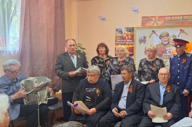 Праздничный концерт «Я помню! Я горжусь!» состоялся в Свердловском комплексном центре