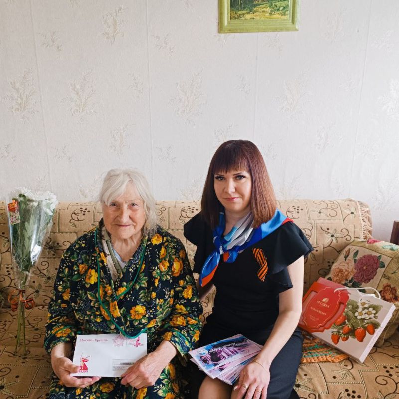 Тёплая встреча с ветераном: поздравление к 80-летию Победы